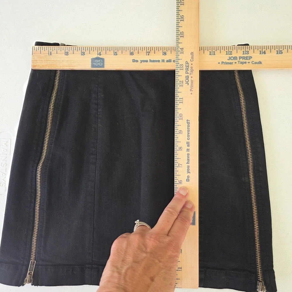 Carmar LA Denim Mini Skirt Womens 27 Double Zippers Stretch Edgy Moto Punk Black
